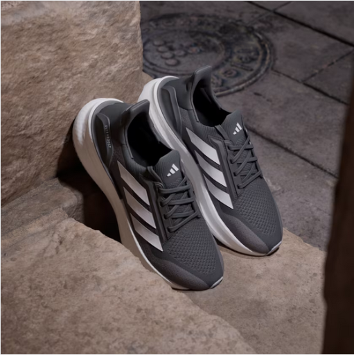 adidas Men's Ultraboost 5X Running Shoes (Core Black / Cloud White / Carbon)