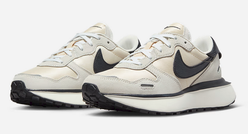 Women’s Nike Phoenix Waffle Sneaker