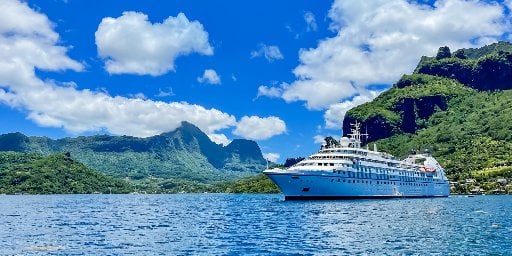 11-Day Tahiti All-Inclusive Cruise including LA Flights