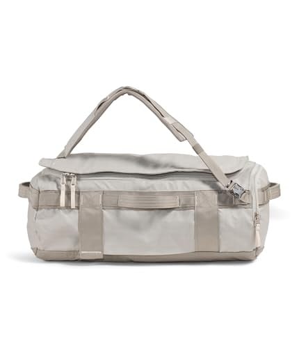THE NORTH FACE Unisex Base Camp Voyager 32L Deal