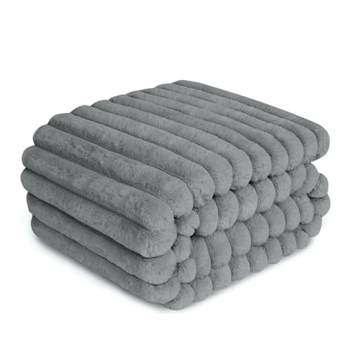 ZAKAPAWS Reversible Waterproof Pet Blanket 30"x40" Deal