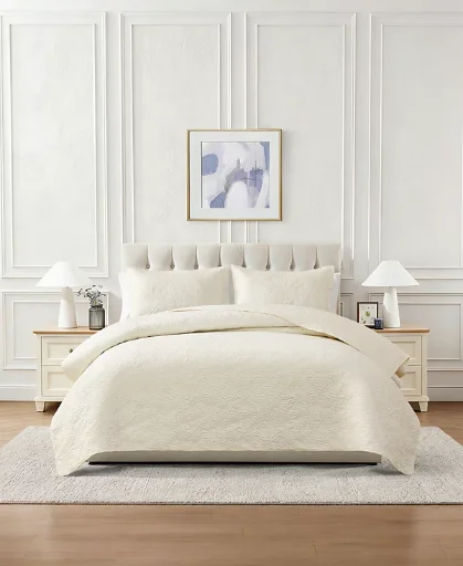 3-Piece Chelsea Loft Pinsonic Floral Embossed Quilt Set Full/Queen Deal