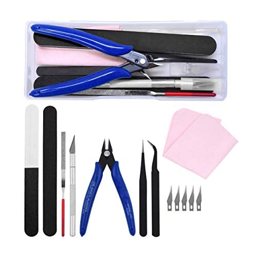 Mandale Crafts 13-Piece Plastic Model Building Kit Deal