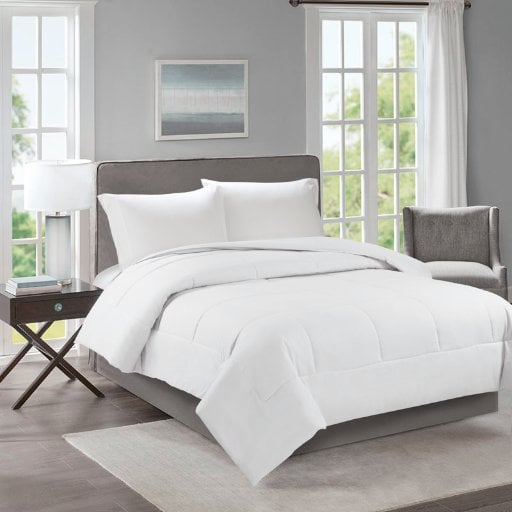 Wayfair Basics 1800 Series All Season Polyester Down Alternative Comforter (Full/Queen, White)