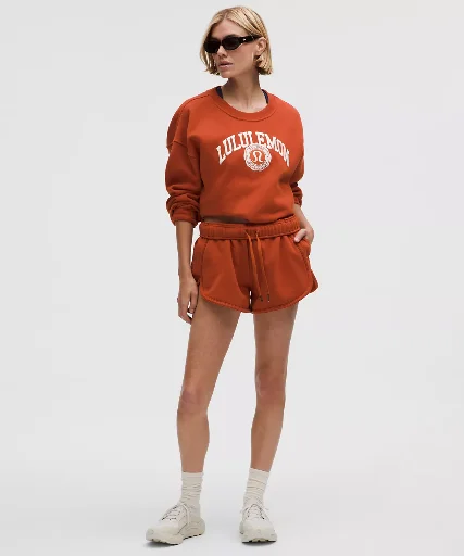 Lululemon Scuba Mid-Rise Oversized Short 3″ Trim Deal