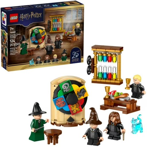 LEGO Harry Potter Hogwarts Castle: Sorting Hat Ceremony (76460) 124-Pc Deal