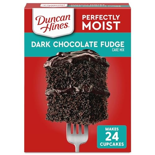 Duncan Hines Classic Dark Chocolate Fudge Cake Mix 15.25-Ounce
