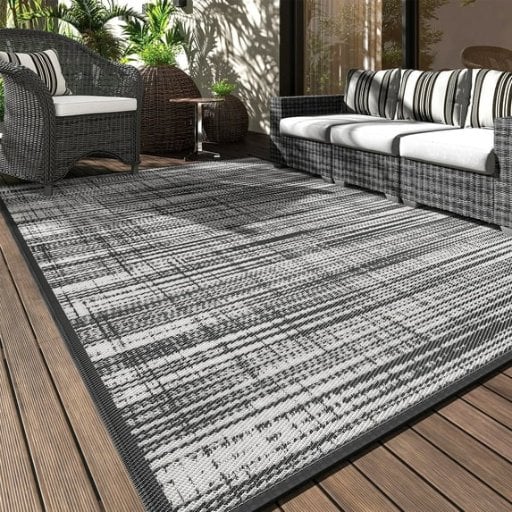 Vunate 5' x 8' Outdoor Waterproof Reversible Patio Rug 