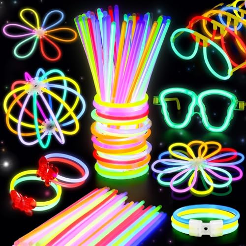 200 Glow Sticks + 267 Connectors