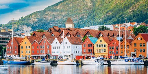 Norway's Cities & Fjords 7-Night Tour w/ Flights