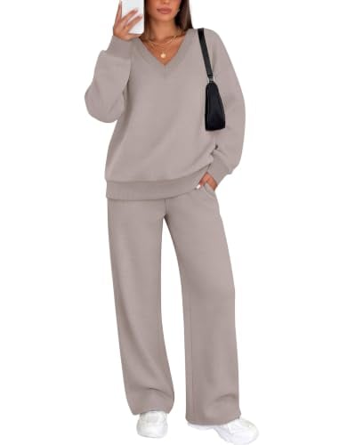 V Neck 2 Piece Workout Sets Deal
