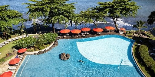 5-Night Tahiti Black Sand Beaches Vacation with Airfare