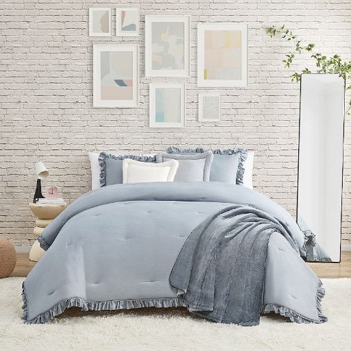 Bearpaw Quince Ruffle Comforter Set with Shams Deal