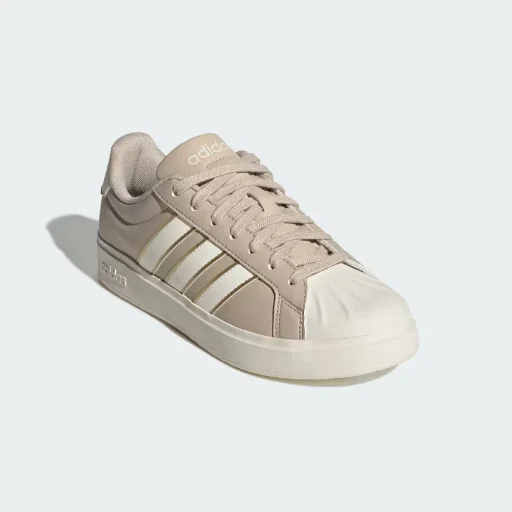 Adidas Women Streettalk