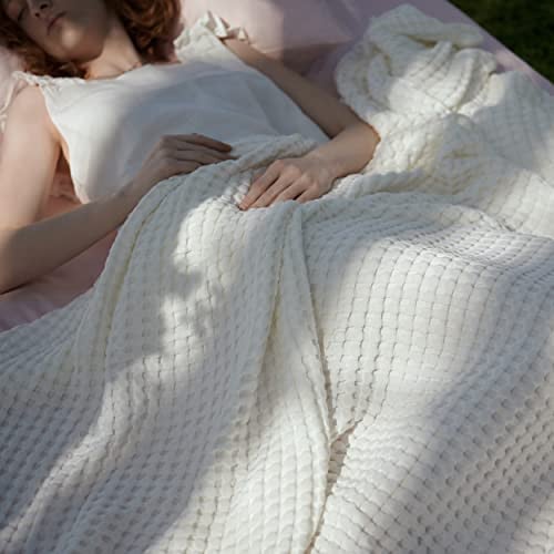 Bedsure Queen Size Cooling Waffle Weave Blanket (Ivory, 90" x 90") Deal