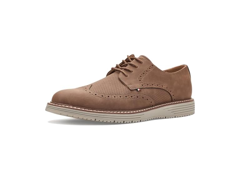 Tommy Hilfiger Men's Hinede Shoes Deal