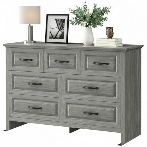 Marsail Farmhouse 7 Drawer Dresser, Grey
