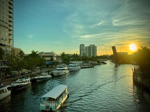 Roundtrip Nonstop Phoenix to Ft Lauderdale or Vice Versa Airfares