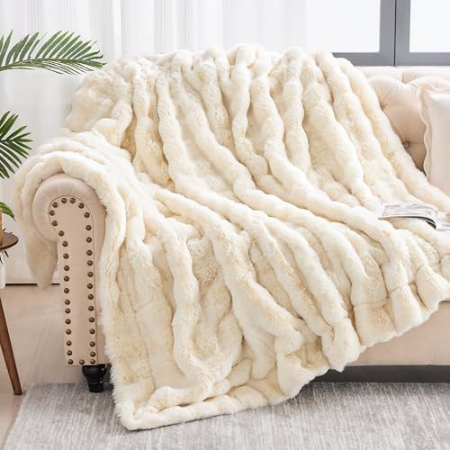  Faux Fur Bubble Blanket