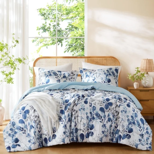 Regency Heights Reversible Seersucker Floral Comforter Set with Pillow Shams Deal