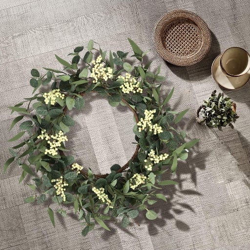 20'' Eucalyptus Wreath