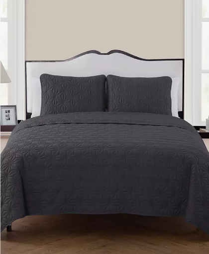 VCNY Reversible Quilt Set Full/Queen Deal