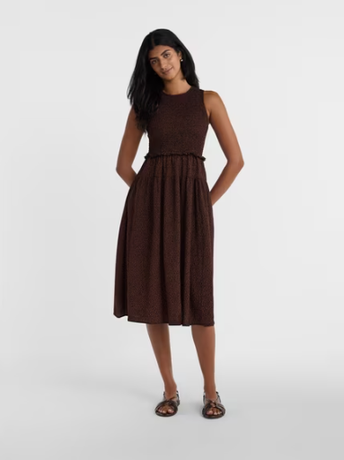 Time and Tru Women's Tiered Midi Dress with Flutter Sleeves (XS-XXXL, Brown or Burgundy)
