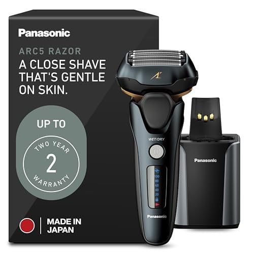 Panasonic ARC5 Electric Razor ES-LV97-K with Automatic Cleaning and Charging Station Deal