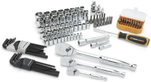GEARWRENCH 131-Piece 1/4 Inch, 3/8 Inch and 1/2 Inch Drive 84-Tooth SAE/Metric Mechanics Tool Set Deal