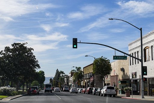 Roundtrip New York to Ontario CA Airfares on American Airlines