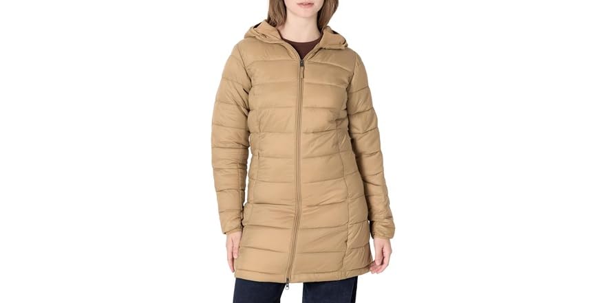 Amazon Essentials Women's Lightweight Water Resistant Packable Hooded Puffer Coat Deal