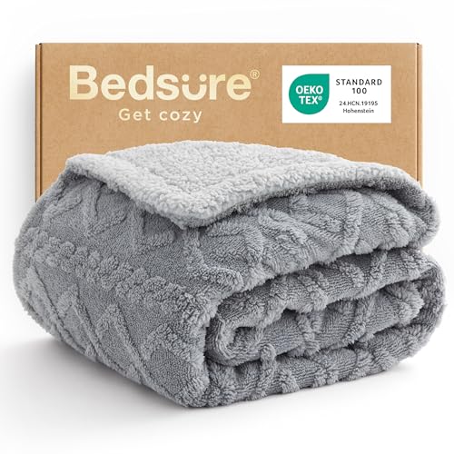Bedsure Cable Jacquard Tufted Sherpa Fleece Throw Grey Deal