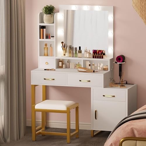 Vanity Desk w/ Mirror & Lights