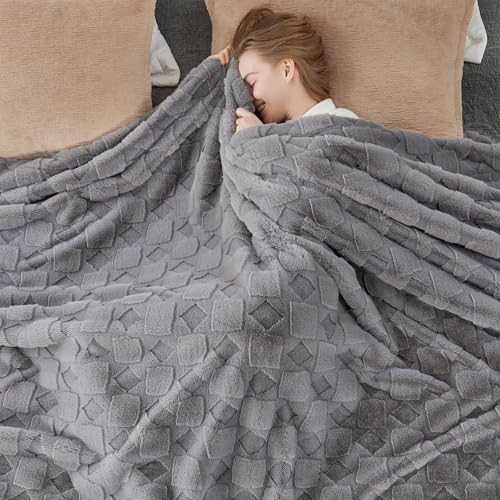 Cozy Bliss Faux Fur Textured Blanket