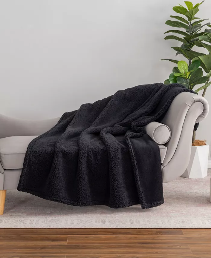 60" x 70" Jill Martin Reversible Oversized Throw Blanket (Navy Blue)