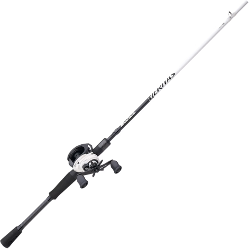 Abu Garcia Veritas Baitcast Combo 7'3" Heavy Power 7.1:1 Gear Ratio