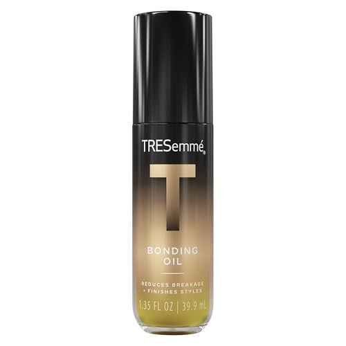 TRESemmé Keratin Smooth Frizz-Reducing Finishing Leave-In Hair Spray