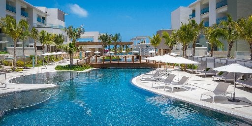 Costa Mujeres: 4.5-Star Hotel Stay w/ Meals, Drinks & Airfare