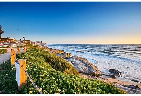 Seattle SeaTac or Paine Field Airfares to Select Sunny West Coast Destinations on Alaska Airlines