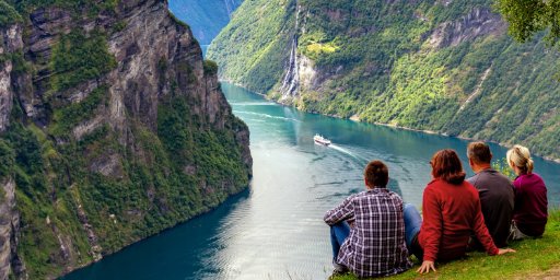 Fjords of Norway: 6-Night Guided Tour w/ Flights
