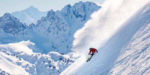 Mammoth Lakes Stays & Experiences