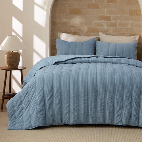 Bedsure Velvet Quilt Queen or King Set