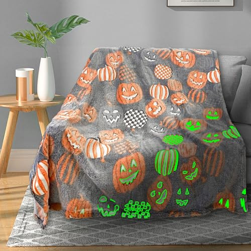Cute Halloween Pumpkin Throw Blanket