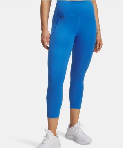Women’s UA Motion Capris Deal